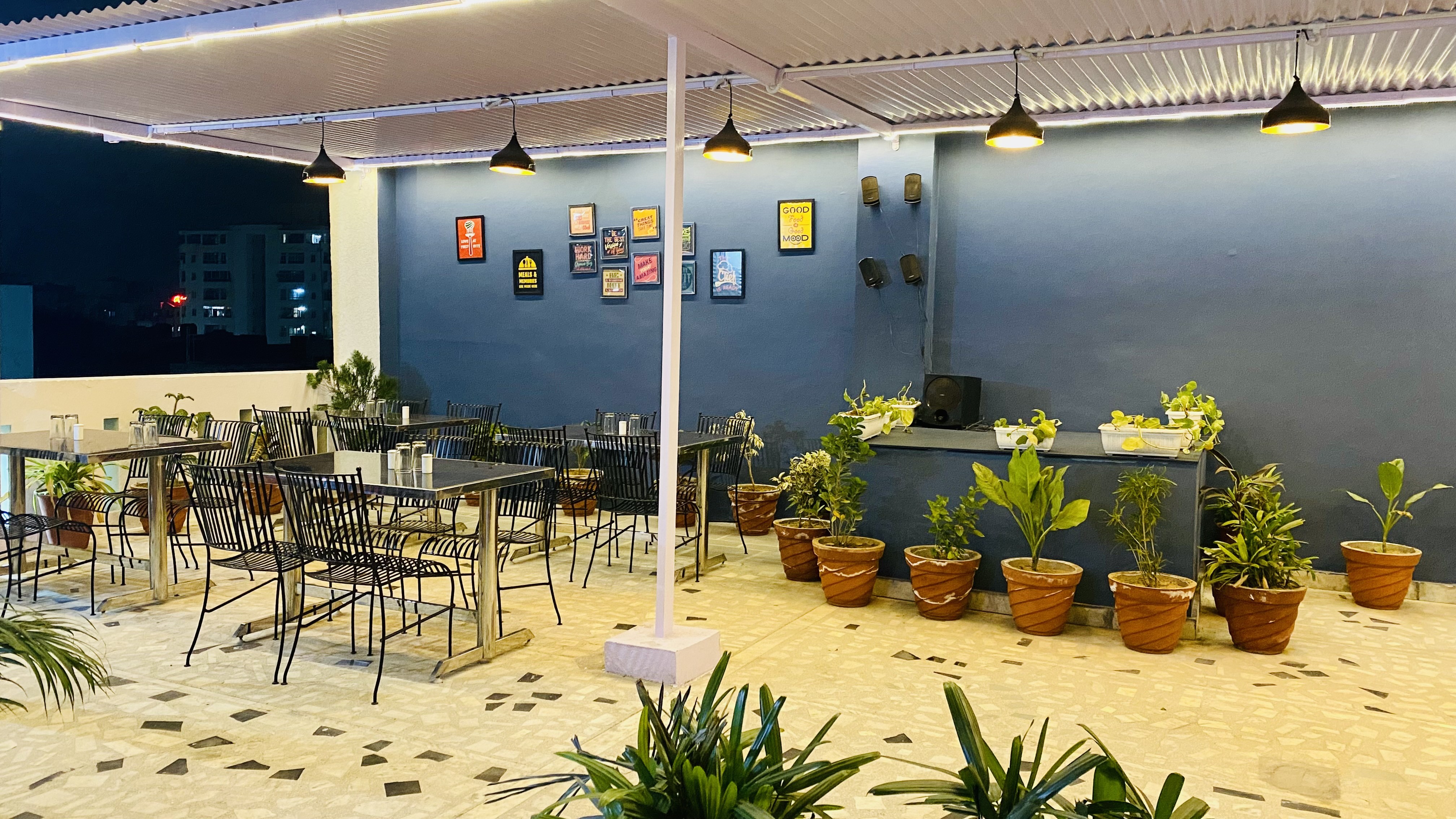 Best Hotel Near Railway Station in Jaipur